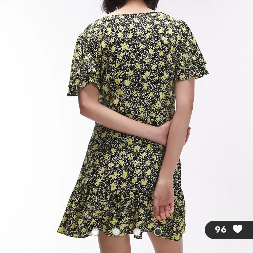 Topshop Bella tea dress with angel sleeve in yellow floral print - Picture 5 of 7